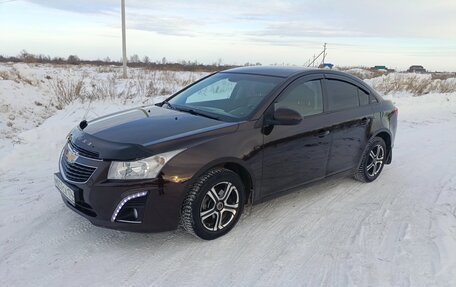 Chevrolet Cruze II, 2013 год, 850 000 рублей, 2 фотография