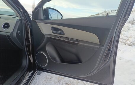 Chevrolet Cruze II, 2013 год, 850 000 рублей, 11 фотография