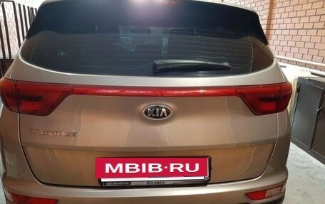 KIA Sportage IV рестайлинг, 2017 год, 2 200 000 рублей, 2 фотография