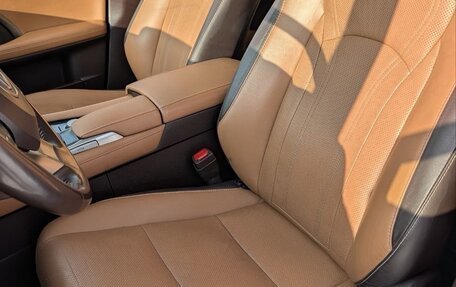 Lexus RX IV рестайлинг, 2017 год, 5 000 000 рублей, 11 фотография