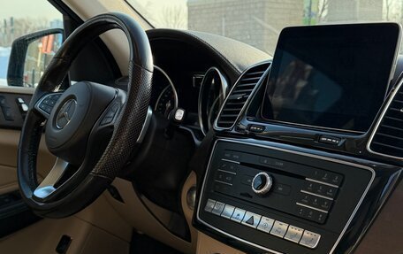 Mercedes-Benz GLS, 2018 год, 5 000 000 рублей, 6 фотография