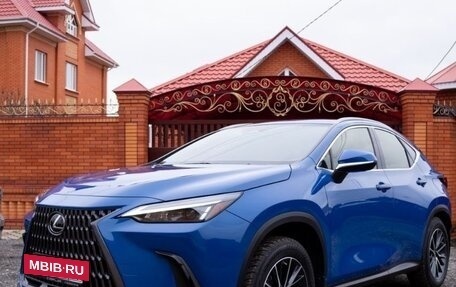 Lexus NX, 2022 год, 5 750 000 рублей, 21 фотография