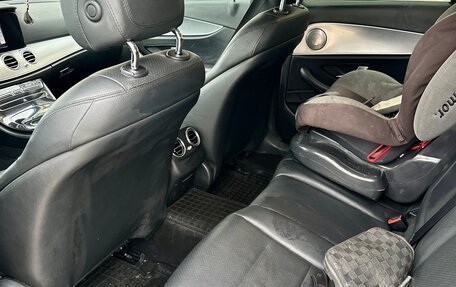 Mercedes-Benz E-Класс, 2020 год, 2 500 000 рублей, 13 фотография