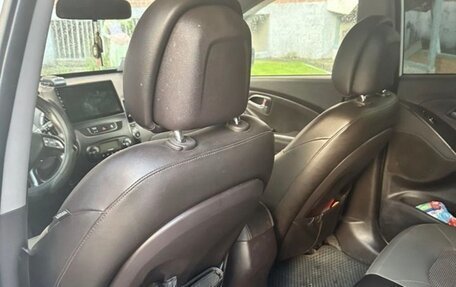 Hyundai ix35 I рестайлинг, 2013 год, 1 050 000 рублей, 12 фотография