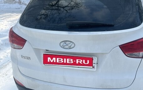 Hyundai ix35 I рестайлинг, 2013 год, 1 050 000 рублей, 2 фотография