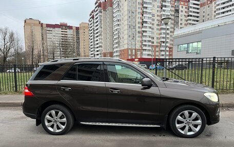 Mercedes-Benz M-Класс, 2015 год, 2 330 000 рублей, 2 фотография