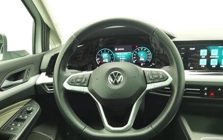 Volkswagen Golf VIII, 2022 год, 1 480 000 рублей, 10 фотография