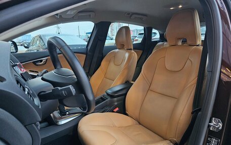 Volvo V40 Cross Country I, 2019 год, 2 200 000 рублей, 15 фотография