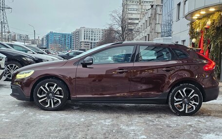 Volvo V40 Cross Country I, 2019 год, 2 200 000 рублей, 7 фотография