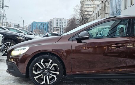 Volvo V40 Cross Country I, 2019 год, 2 200 000 рублей, 8 фотография