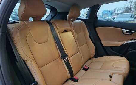 Volvo V40 Cross Country I, 2019 год, 2 200 000 рублей, 20 фотография