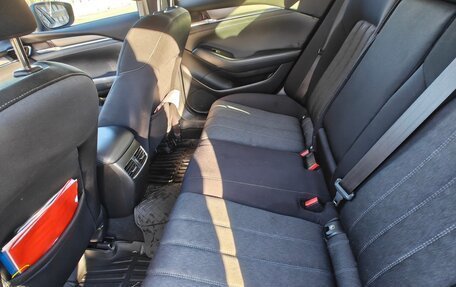 Mazda 6, 2021 год, 2 550 000 рублей, 8 фотография