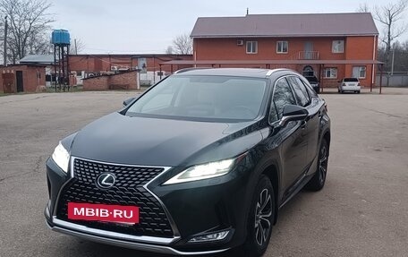 Lexus RX IV рестайлинг, 2019 год, 5 500 000 рублей, 2 фотография