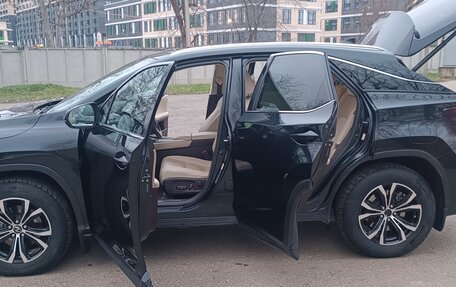 Lexus RX IV рестайлинг, 2019 год, 5 500 000 рублей, 12 фотография