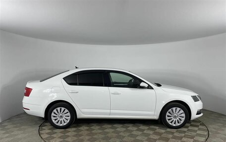 Skoda Octavia, 2019 год, 1 920 000 рублей, 4 фотография