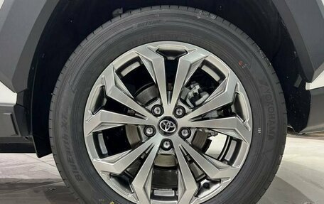 Toyota RAV4, 2025 год, 4 179 000 рублей, 24 фотография