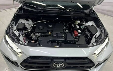 Toyota RAV4, 2025 год, 4 179 000 рублей, 22 фотография