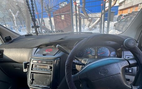 Nissan Elgrand I, 1997 год, 400 000 рублей, 8 фотография