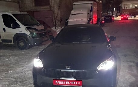 KIA Stinger I, 2018 год, 2 400 000 рублей, 1 фотография