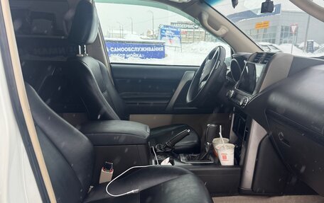 Toyota Land Cruiser Prado 150 рестайлинг 2, 2010 год, 2 020 000 рублей, 11 фотография