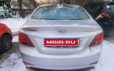 Hyundai Solaris II рестайлинг, 2014 год, 390 000 рублей, 5 фотография