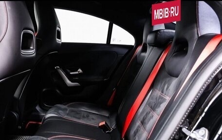 Mercedes-Benz CLA, 2019 год, 2 450 000 рублей, 12 фотография