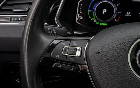 Volkswagen Tiguan II, 2020 год, 3 798 000 рублей, 16 фотография