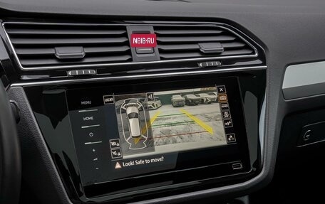 Volkswagen Tiguan II, 2020 год, 3 798 000 рублей, 14 фотография