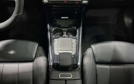 Mercedes-Benz GLB, 2021 год, 2 533 000 рублей, 15 фотография