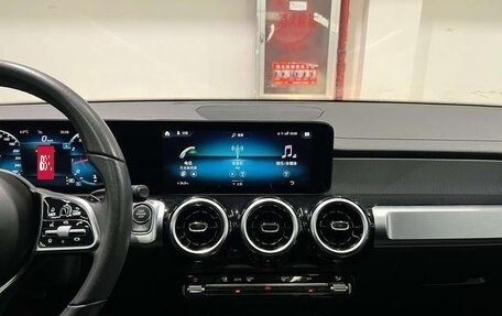 Mercedes-Benz GLB, 2021 год, 2 533 000 рублей, 12 фотография