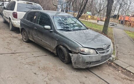 Nissan Almera, 2000 год, 120 000 рублей, 1 фотография