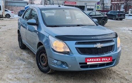 Chevrolet Cobalt II, 2013 год, 610 000 рублей, 2 фотография