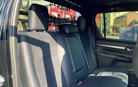 Toyota Hilux VIII, 2023 год, 7 500 000 рублей, 14 фотография