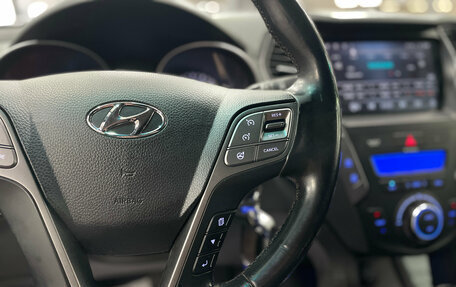 Hyundai Santa Fe III рестайлинг, 2013 год, 1 790 000 рублей, 21 фотография