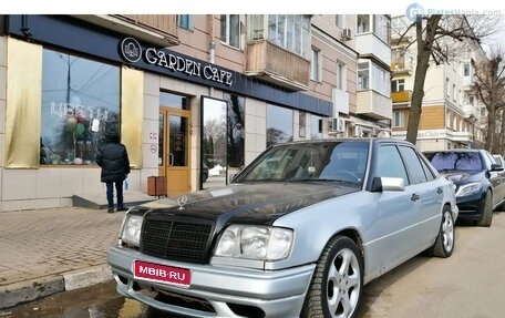 Mercedes-Benz E-Класс, 1994 год, 590 000 рублей, 5 фотография