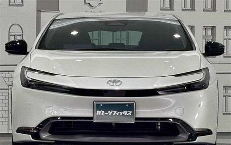 Toyota Prius IV XW50, 2025 год, 3 800 000 рублей, 4 фотография