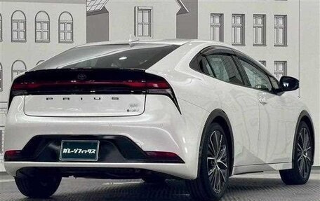 Toyota Prius IV XW50, 2025 год, 3 800 000 рублей, 7 фотография