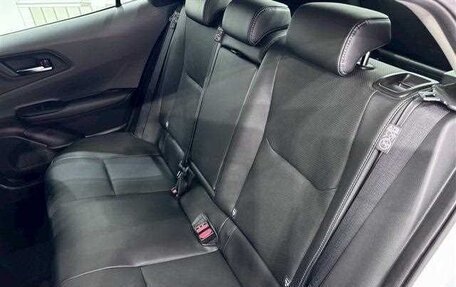 Toyota Prius IV XW50, 2025 год, 3 800 000 рублей, 12 фотография