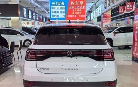 Volkswagen T-Cross I, 2021 год, 1 600 000 рублей, 5 фотография