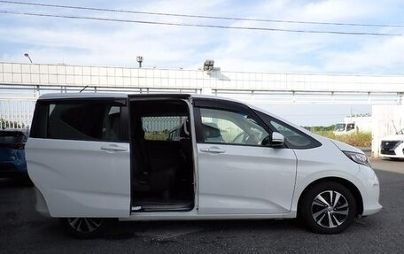 Honda Freed II, 2018 год, 1 131 000 рублей, 4 фотография