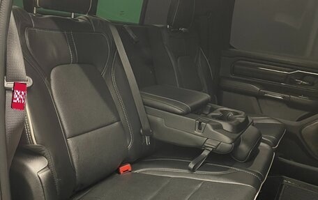 Rambler 1500, 2023 год, 7 500 000 рублей, 26 фотография