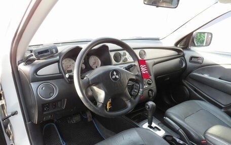 Mitsubishi Outlander III рестайлинг 3, 2003 год, 467 000 рублей, 11 фотография