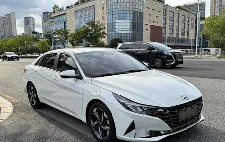 Hyundai Elantra, 2023 год, 1 300 060 рублей, 3 фотография