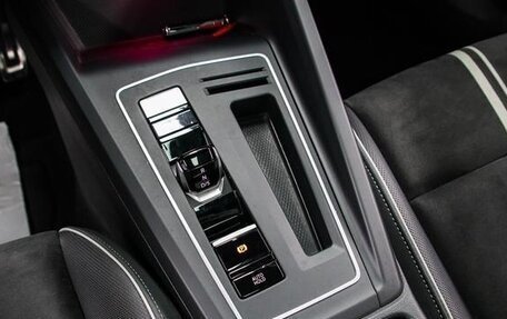 Volkswagen Golf VIII, 2022 год, 1 820 000 рублей, 13 фотография