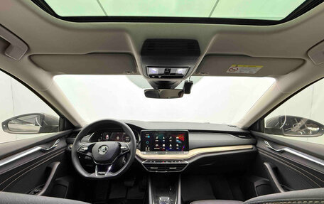 Skoda Octavia IV, 2022 год, 1 990 000 рублей, 13 фотография