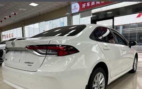 Toyota Corolla, 2022 год, 1 950 000 рублей, 4 фотография