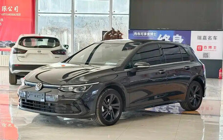 Volkswagen Golf VIII, 2021 год, 1 653 027 рублей, 3 фотография