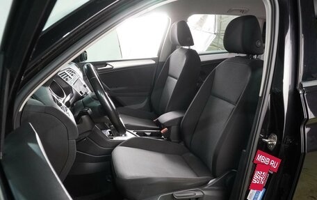 Volkswagen Tiguan II, 2021 год, 2 439 000 рублей, 10 фотография