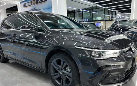 Volkswagen Golf VIII, 2023 год, 1 793 027 рублей, 3 фотография