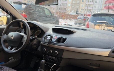 Renault Fluence I, 2010 год, 530 000 рублей, 6 фотография